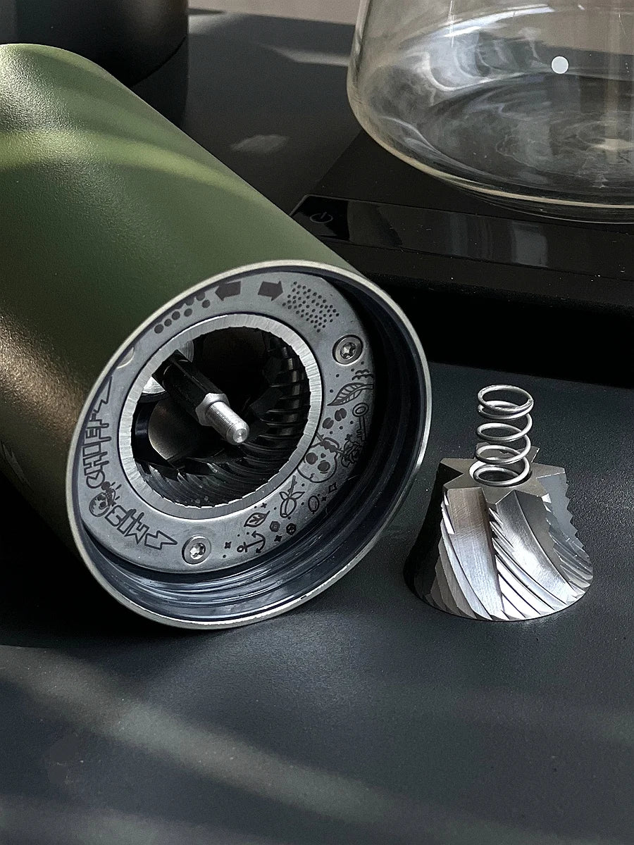 Mischief M40 Hand Grinder - Nebo specialty coffee Roastery
